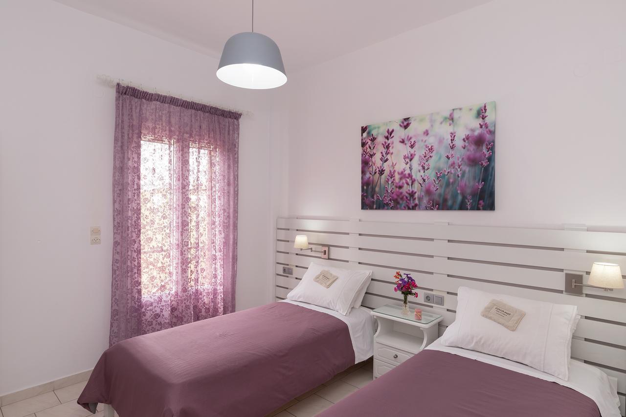 Letta'S Apartments Финикас Екстериор снимка